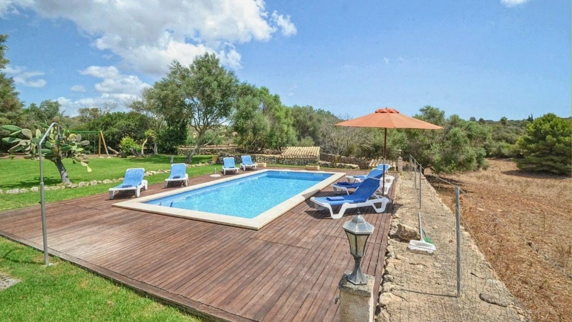 펜션 Gemuetlich Eingerichtetes Landhaus Mit Pool In Der Naehe Von Porto Cristo 마나코르 스페인